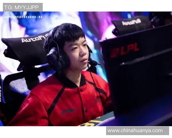 电竞新闻深入分析WE与FPX赛后复盘的节奏变化与战术调整